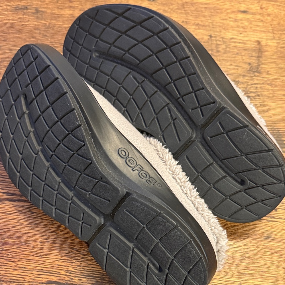 OOFOS Oocoozie Mules Tawny Sherpa Recovery Comfort Slip-on - Picture 5 of 5